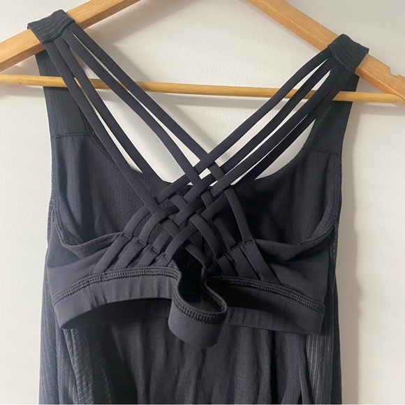 lululemon Workout Top Lace Back Vent Black and Silver - Picture 3 of 6